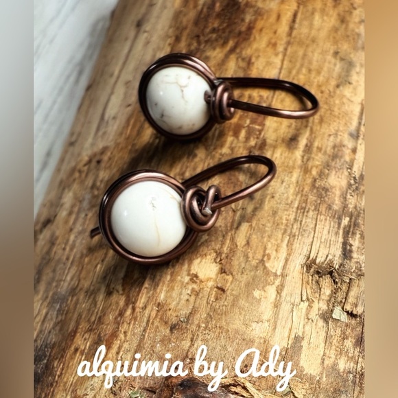 Buffalo Turquoise earrings western style/protection and peace - Picture 1 of 6